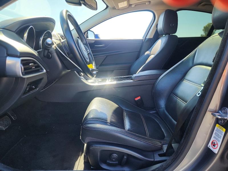 Продаж на аукціоні авто 2017 Jaguar Xe, vin: SAJAE4BV6HA957164, номер лоту: 62637026