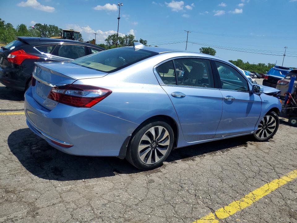 Продаж на аукціоні авто 2017 Honda Accord, vin: JHMCR6F38HC023011, номер лоту: 60162986