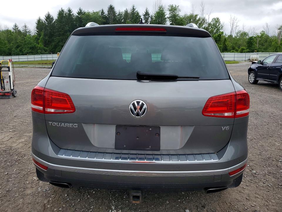 Продажа на аукционе авто 2016 Volkswagen Touareg, vin: WVGEF9BP4GD010161, номер лота: 60065376