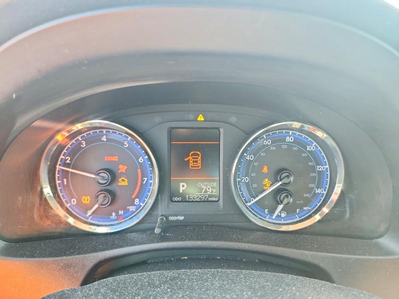 2018 Toyota Corolla მანქანა იყიდება აუქციონზე, vin: 5YFBURHE9JP846779, აუქციონის ნომერი: 62840356