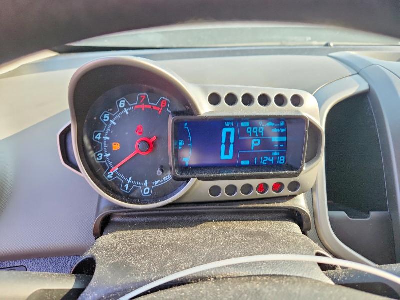 59613256 :رقم المزاد ، 1G1JC5SH1F4127202 vin ، 2015 Chevrolet Sonic مزاد بيع