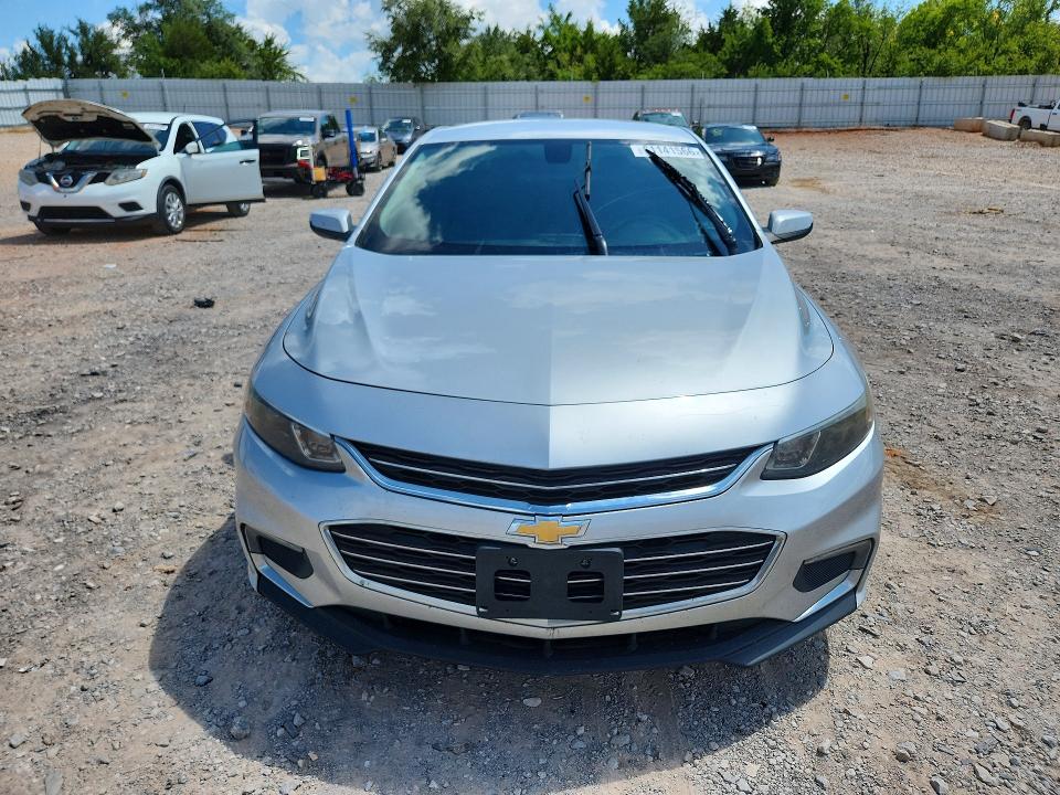 61141566 :رقم المزاد ، 1G1ZD5ST8JF156049 vin ، 2018 Chevrolet Malibu مزاد بيع
