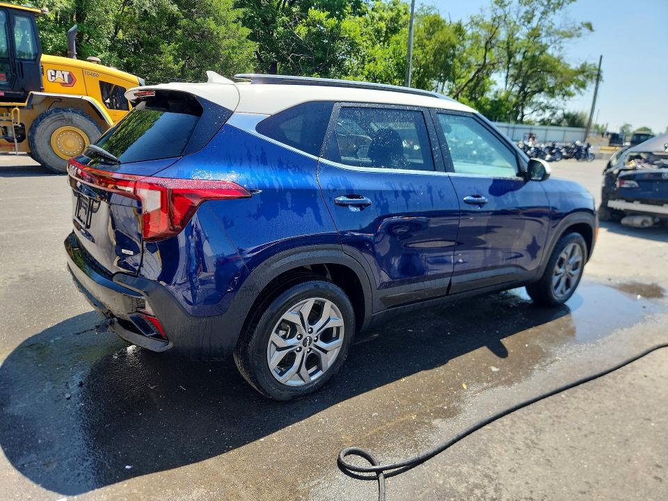 61553986 :رقم المزاد ، KNDEUCAA5R7525496 vin ، 2024 Kia Seltos مزاد بيع