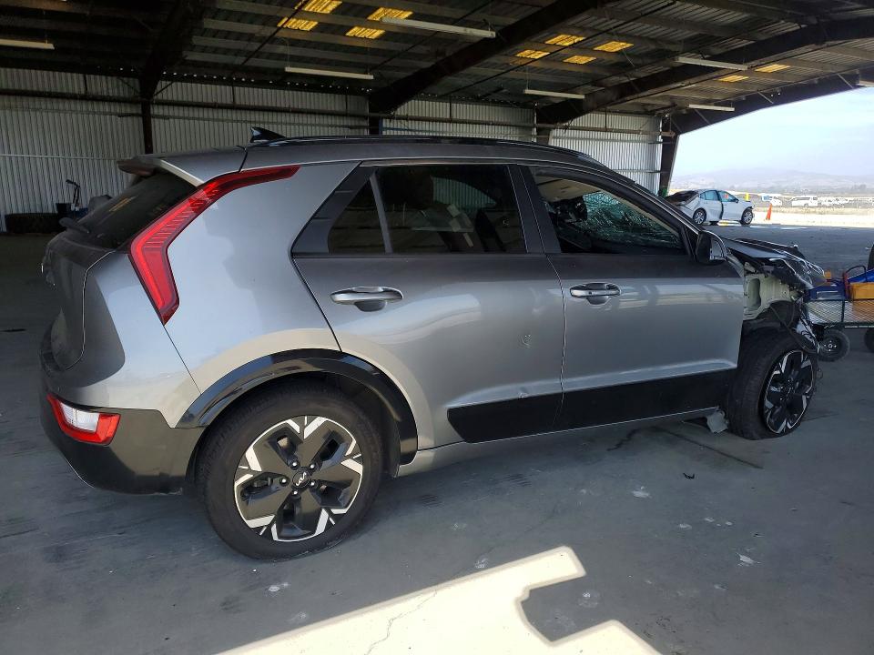 2023 Kia Niro მანქანა იყიდება აუქციონზე, vin: KNDCR3L15P5029841, აუქციონის ნომერი: 59363296