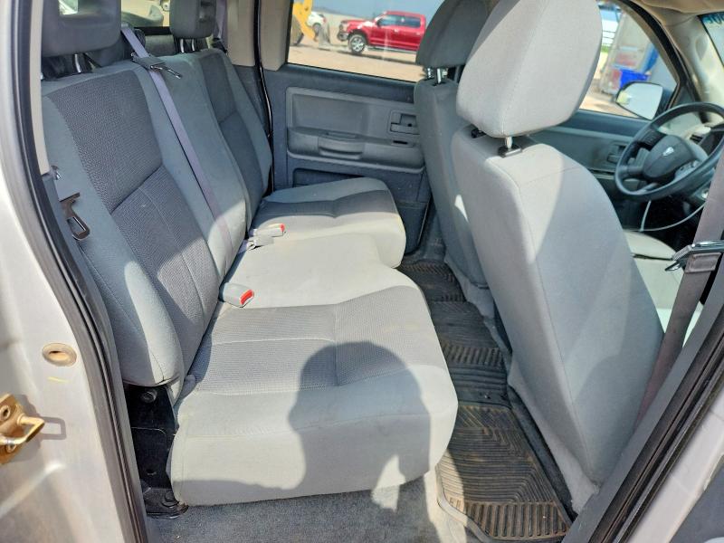 60700866 :رقم المزاد ، 1D7HW48N15S225442 vin ، 2005 Dodge Dakota مزاد بيع