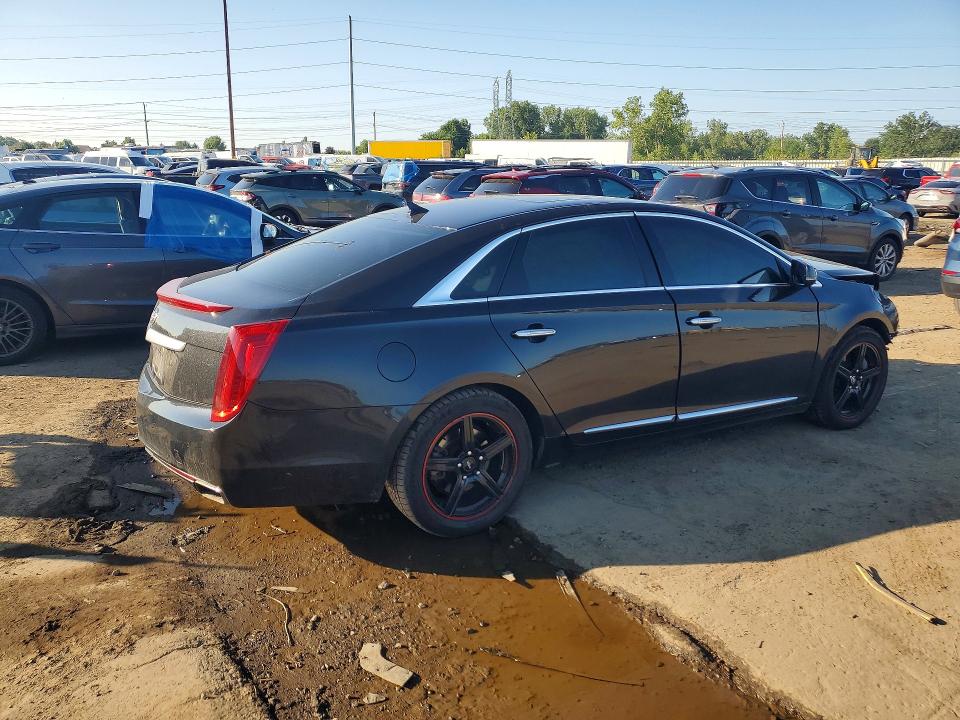 63082196 :رقم المزاد ، 2G61T5S35D9130077 vin ، 2013 Cadillac Xts مزاد بيع