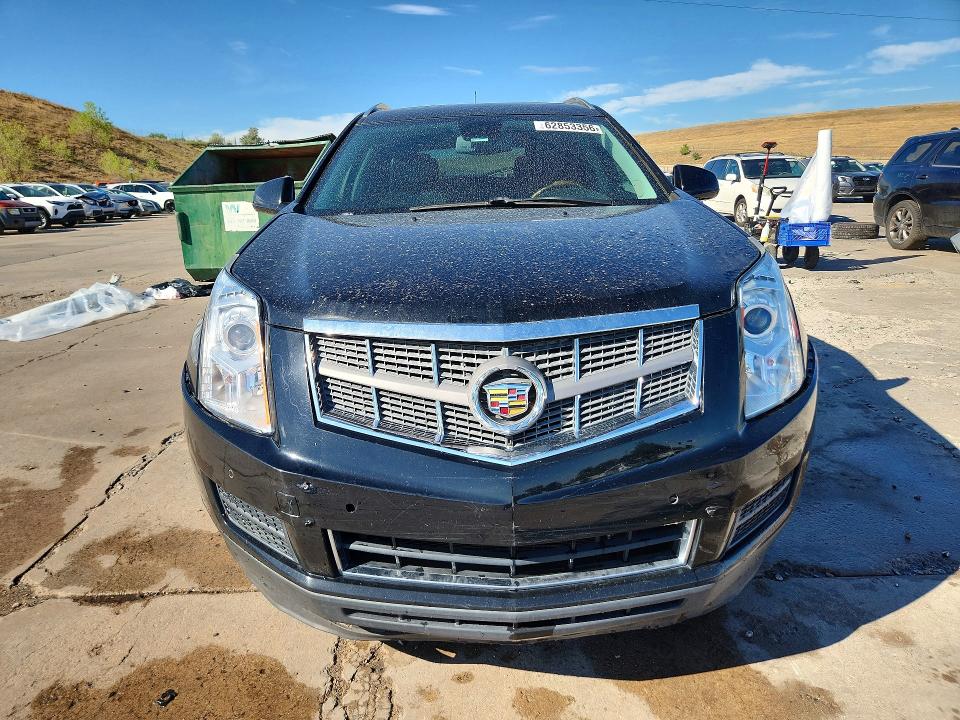 62853356 :رقم المزاد ، 3GYFNAEY4BS510437 vin ، 2011 Cadillac Srx مزاد بيع