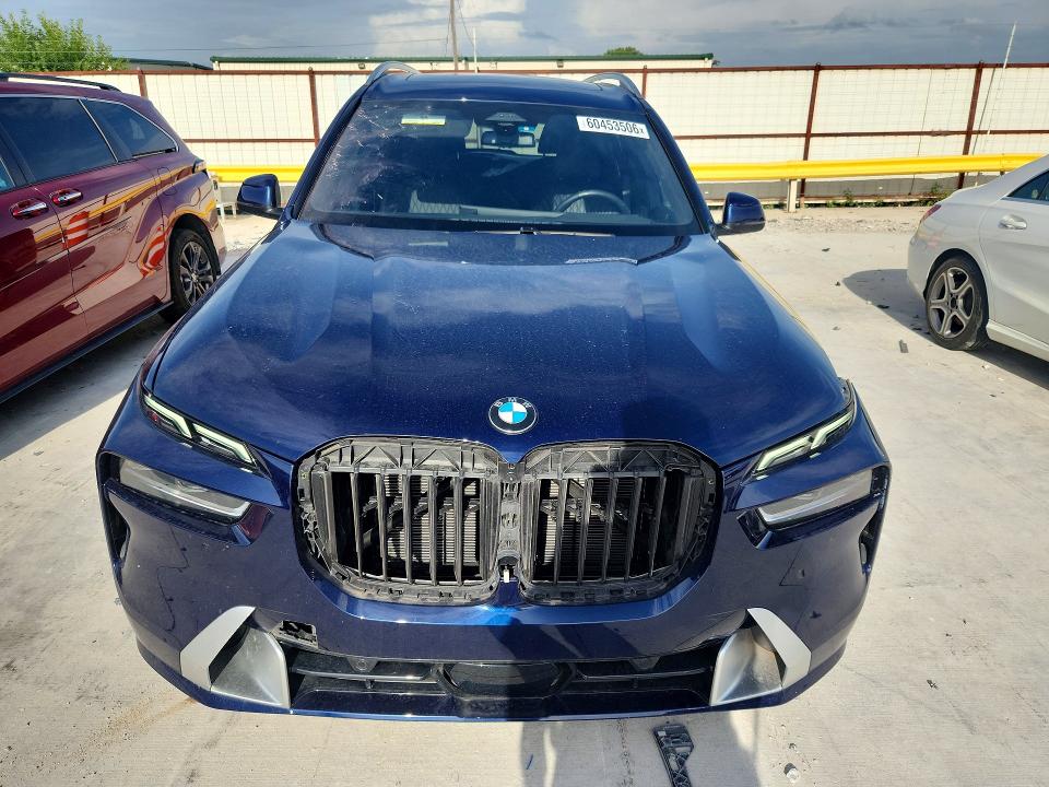 60453506 :رقم المزاد ، 5UX23EM02S9Y00044 vin ، 2025 Bmw X7 مزاد بيع