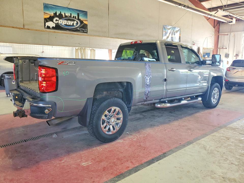 62428446 :رقم المزاد ، 1GC2KVEG2HZ200987 vin ، 2017 Chevrolet Silverado مزاد بيع
