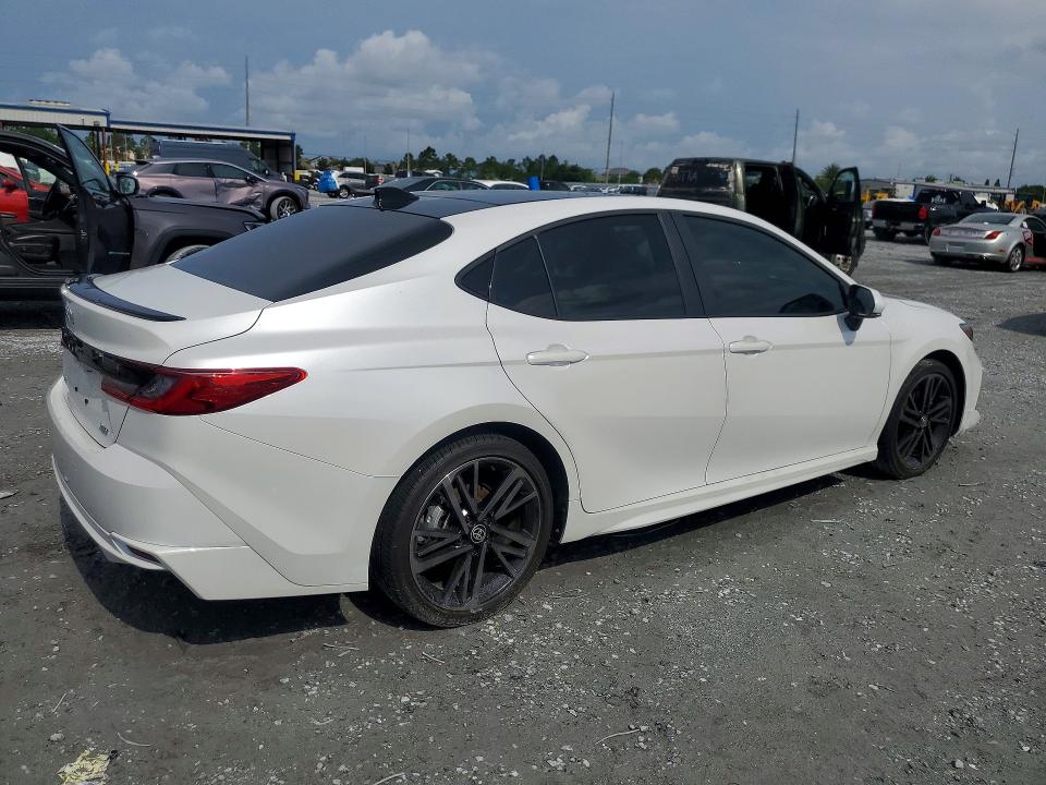 63148666 :رقم المزاد ، 4T1DAACK0SU528923 vin ، 2025 Toyota Camry مزاد بيع