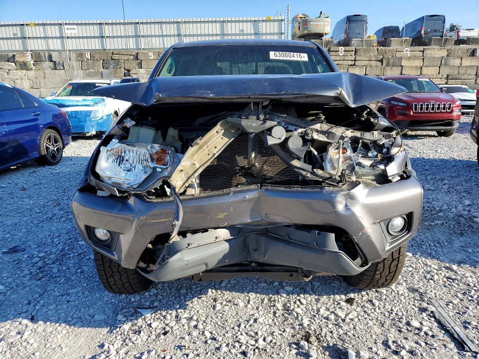 2014 Toyota Tacoma მანქანა იყიდება აუქციონზე, vin: 5TFLU4EN4EX102946, აუქციონის ნომერი: 63000416