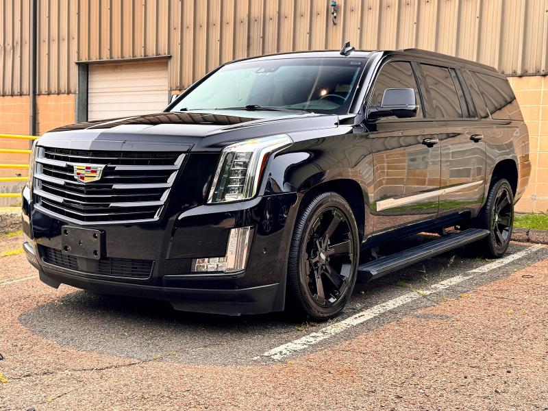 Продаж на аукціоні авто 2018 Cadillac Escalade, vin: 1GYS4KKJ3JR396298, номер лоту: 62457876