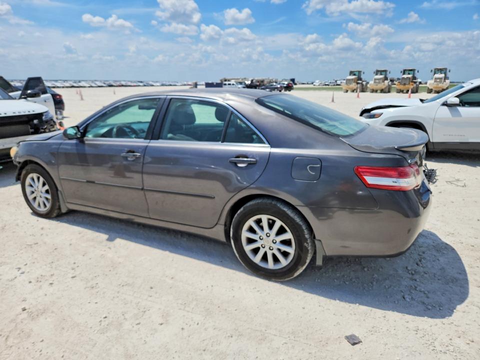 59891136 :رقم المزاد ، 4T4BF3EK7BR201202 vin ، 2011 Toyota Camry مزاد بيع