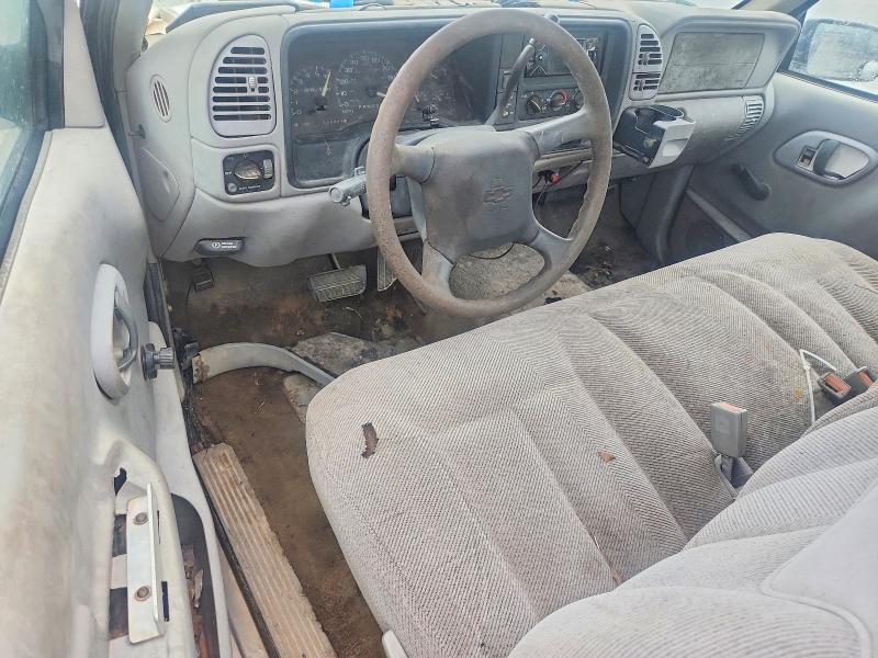 Продажа на аукционе авто 1998 Chevrolet Gmt-400, vin: 1GCEC14W8WZ223800, номер лота: 60865526