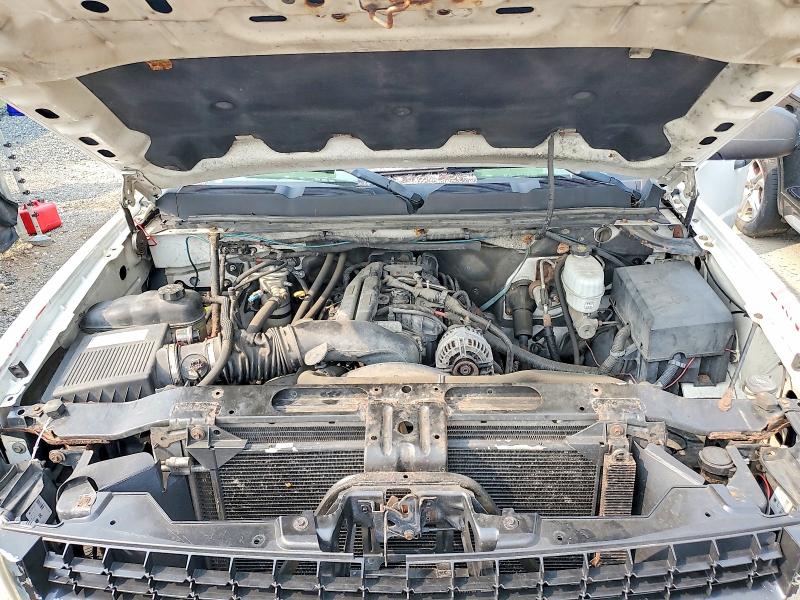 Продажа на аукционе авто 2007 Chevrolet Silverado, vin: 1GCHC29K67E572262, номер лота: 61432736