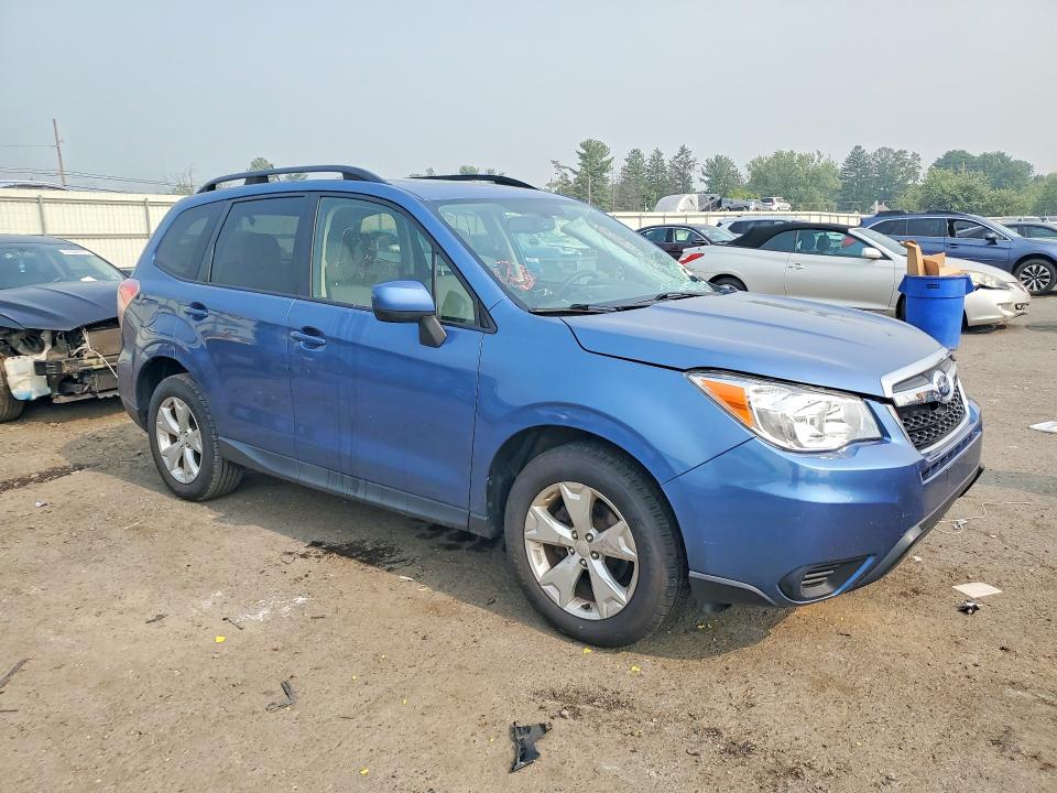 60918756 :رقم المزاد ، JF2SJADC0FH805573 vin ، 2015 Subaru Forester مزاد بيع