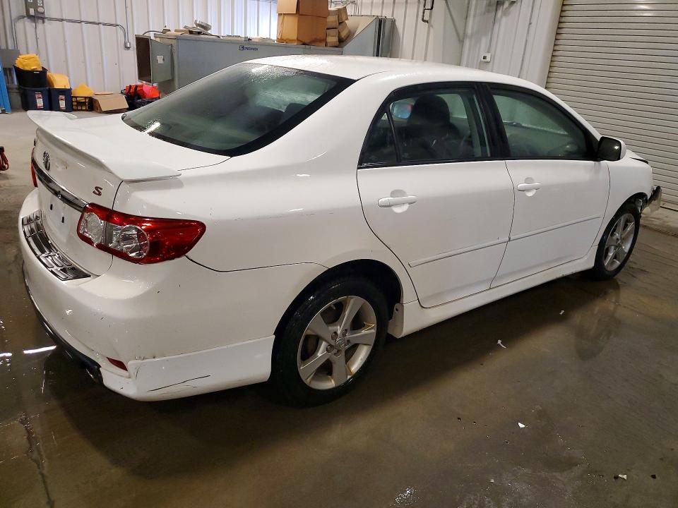 2013 Toyota Corolla მანქანა იყიდება აუქციონზე, vin: 2T1BU4EE2DC990640, აუქციონის ნომერი: 59767886