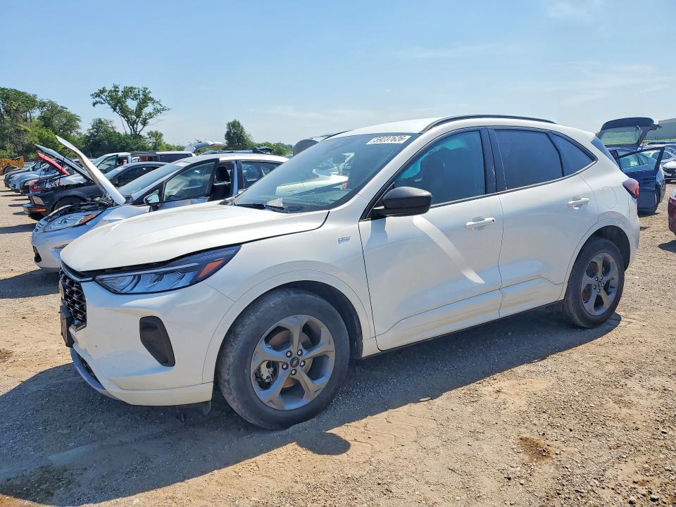 2023 Ford Escape მანქანა იყიდება აუქციონზე, vin: 1FMCU9MN5PUA52492, აუქციონის ნომერი: 59237626