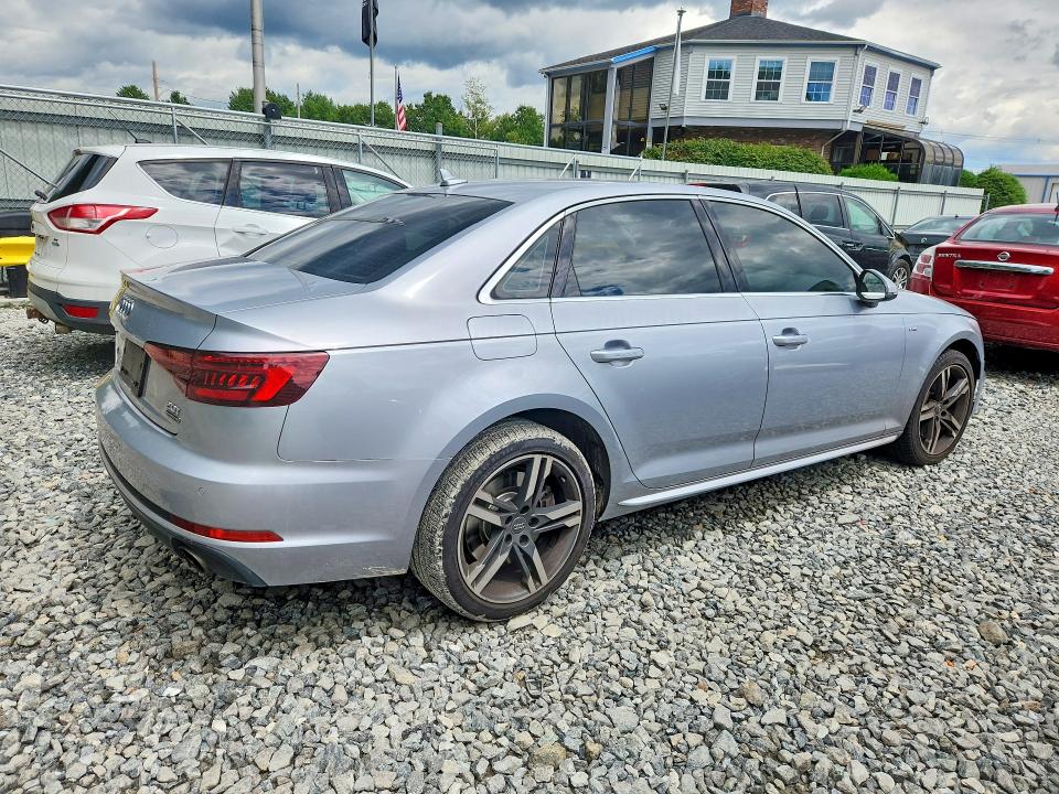 Продаж на аукціоні авто 2018 Audi A4, vin: WAUENAF46JA076080, номер лоту: 61671536