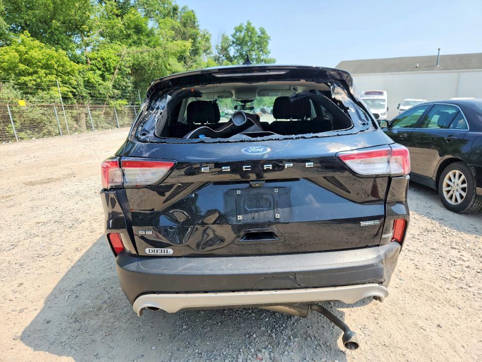 2021 Ford Escape მანქანა იყიდება აუქციონზე, vin: 1FMCU9BZ4MUA58222, აუქციონის ნომერი: 61237756