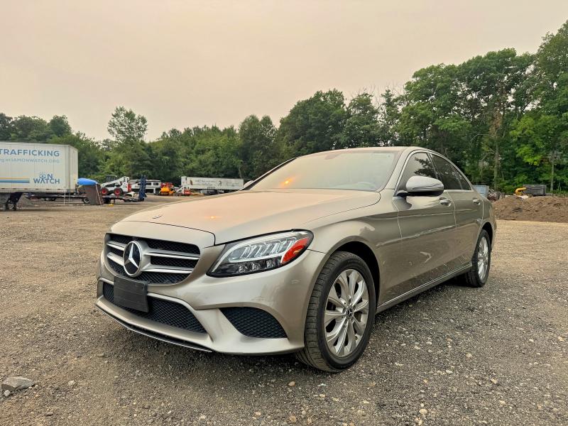 61435606 :رقم المزاد ، 55SWF8EB5KU305546 vin ، 2019 Mercedes-benz C مزاد بيع