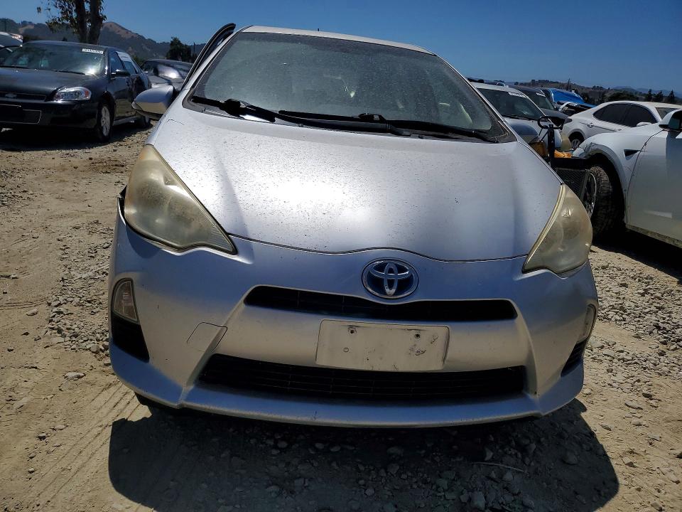Продажа на аукционе авто 2012 Toyota Prius C, vin: JTDKDTB34C1506841, номер лота: 61772686
