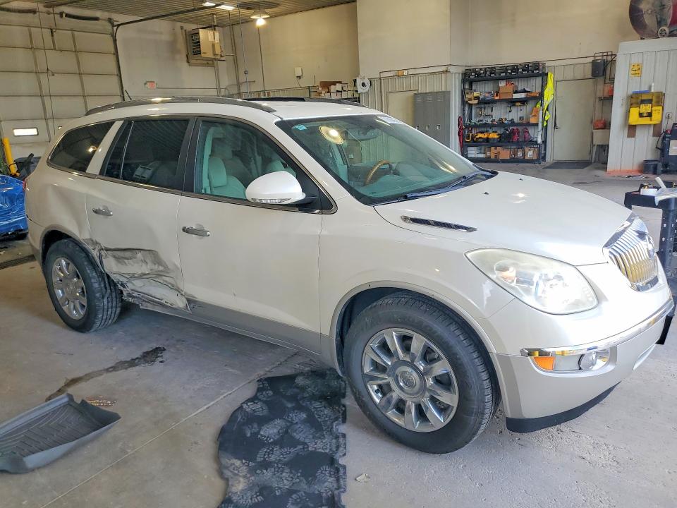 2011 Buick Enclave მანქანა იყიდება აუქციონზე, vin: 5GAKVBED2BJ385089, აუქციონის ნომერი: 61026496