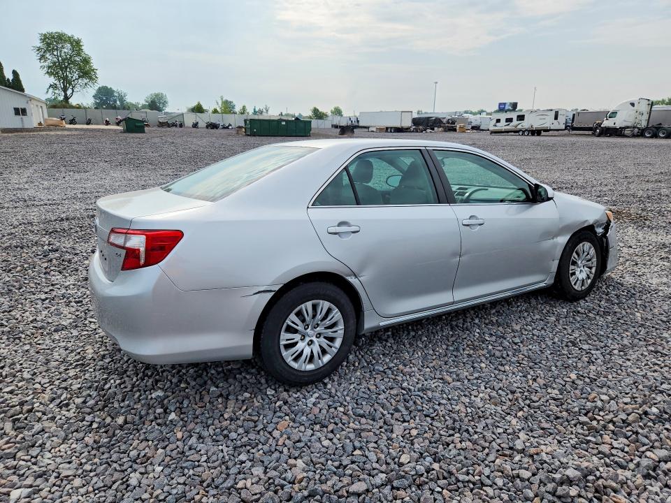 2014 Toyota Camry მანქანა იყიდება აუქციონზე, vin: 4T4BF1FK8ER393429, აუქციონის ნომერი: 61483496