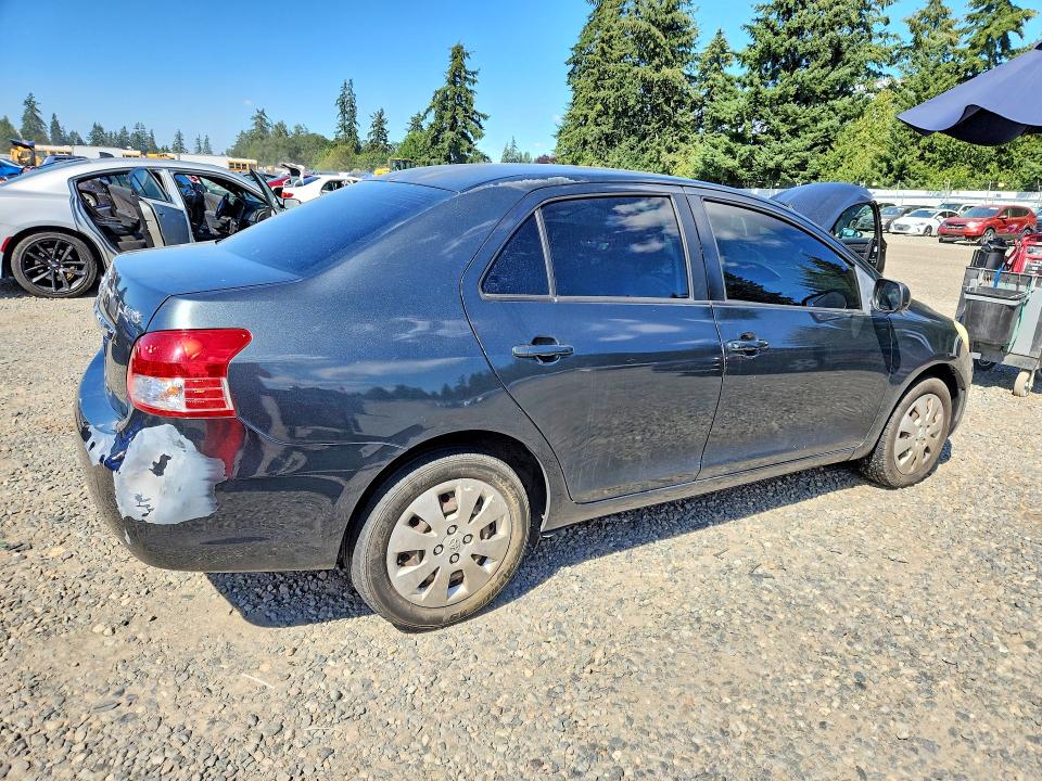 2010 Toyota Yaris მანქანა იყიდება აუქციონზე, vin: JTDBT9K3XA1389172, აუქციონის ნომერი: 62704256