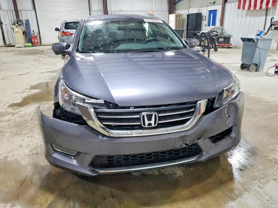 Продаж на аукціоні авто 2013 Honda Accord, vin: 1HGCR2F85DA115867, номер лоту: 63180846