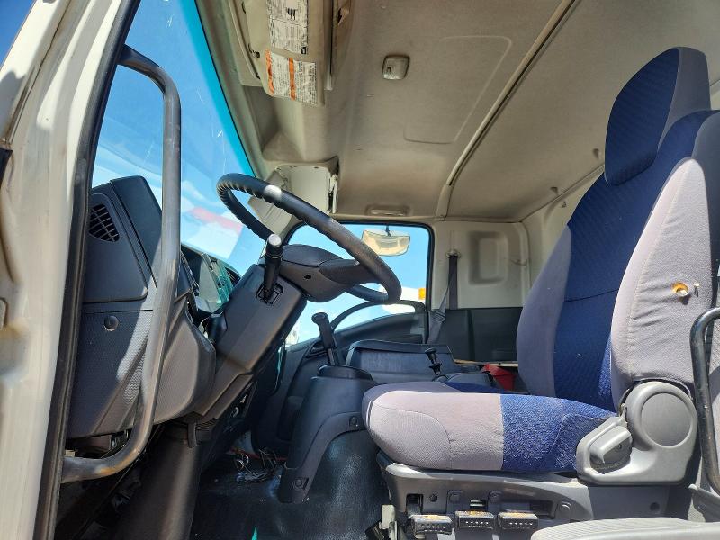 59303216 :رقم المزاد ، 54DK6S1F9NSA50198 vin ، 2022 Isuzu Ftr مزاد بيع