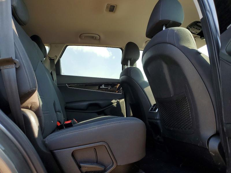 59779036 :رقم المزاد ، 5XYPGDA30KG455132 vin ، 2019 Kia Sorento مزاد بيع