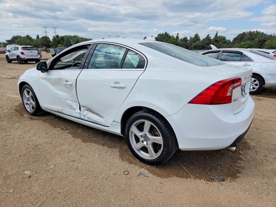 2013 Volvo S60 მანქანა იყიდება აუქციონზე, vin: YV1612FHXD2183248, აუქციონის ნომერი: 62506676