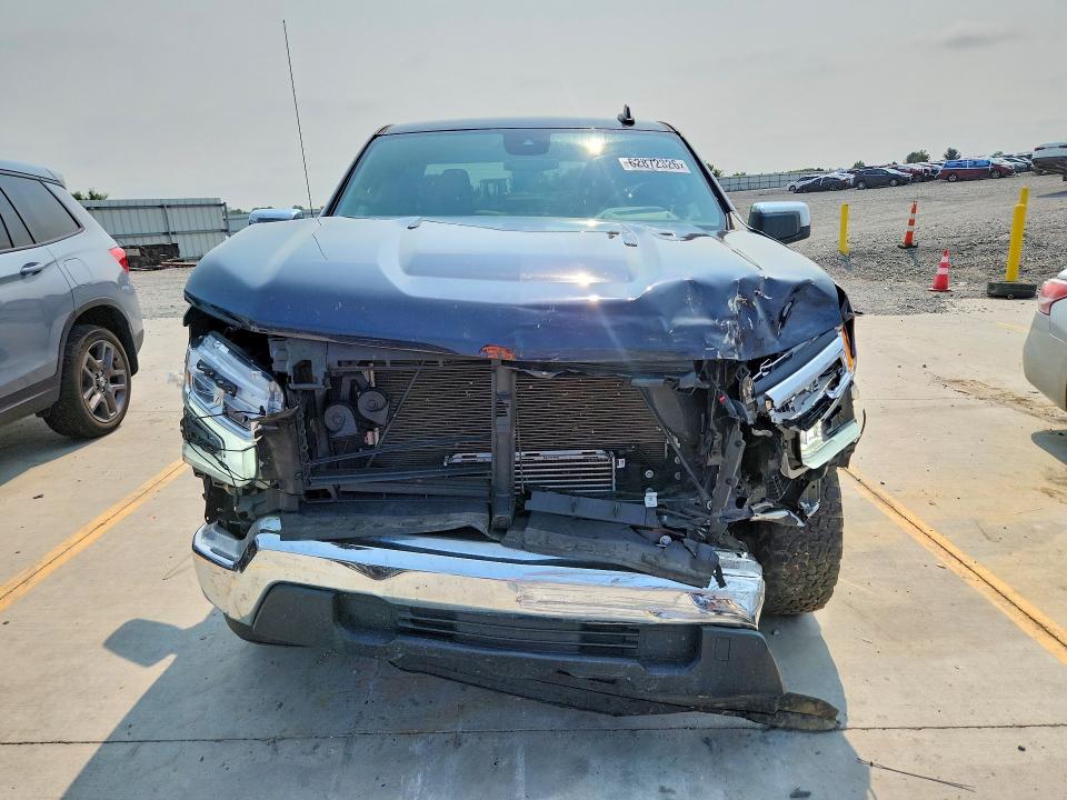 Продажа на аукционе авто 2022 Chevrolet Silverado, vin: 1GCRACEK7NZ520327, номер лота: 62872326