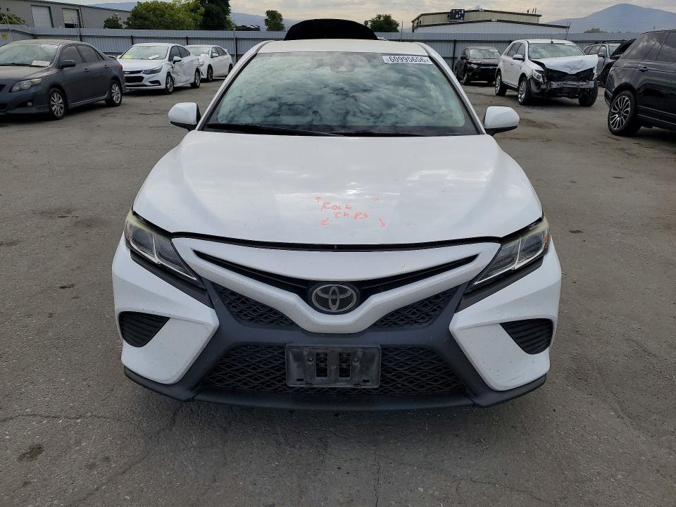 60995656 :رقم المزاد ، 4T1G11AK1LU312046 vin ، 2020 Toyota Camry مزاد بيع