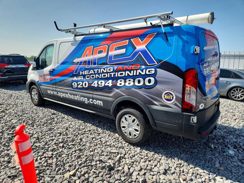 62424126 :رقم المزاد ، 1FTBR1Y81NKA62436 vin ، 2022 Ford Transit مزاد بيع