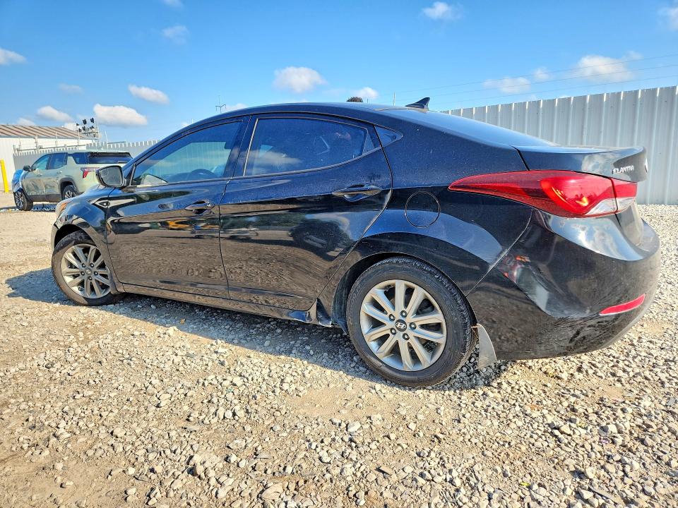 63174406 :رقم المزاد ، KMHDH4AE9FU302928 vin ، 2015 Hyundai Elantra مزاد بيع