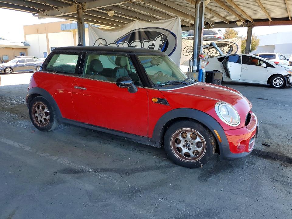 Продаж на аукціоні авто 2013 Mini Cooper, vin: WMWSU3C57DT680714, номер лоту: 59376426