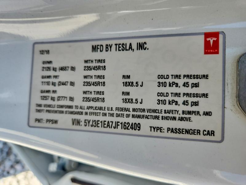 58457356 :رقم المزاد ، 5YJ3E1EA7JF162409 vin ، 2018 Tesla Model 3 مزاد بيع