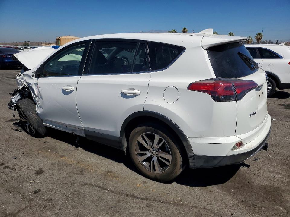 60485156 :رقم المزاد ، JTMWFREVXJJ184716 vin ، 2018 Toyota Rav4 مزاد بيع
