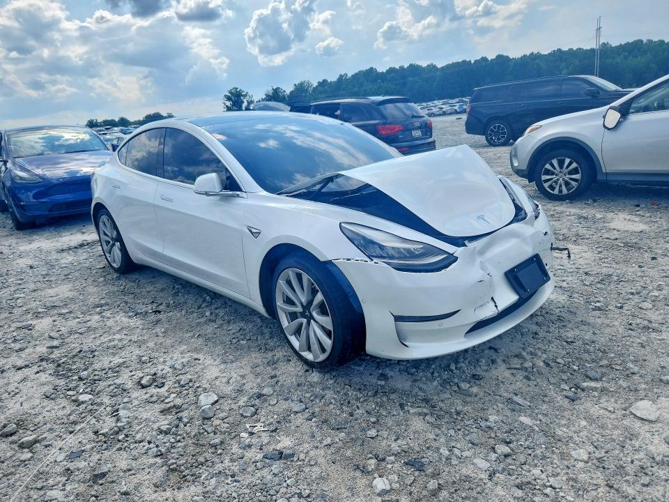 2019 Tesla Model 3 მანქანა იყიდება აუქციონზე, vin: 5YJ3E1EB4KF513660, აუქციონის ნომერი: 60122736