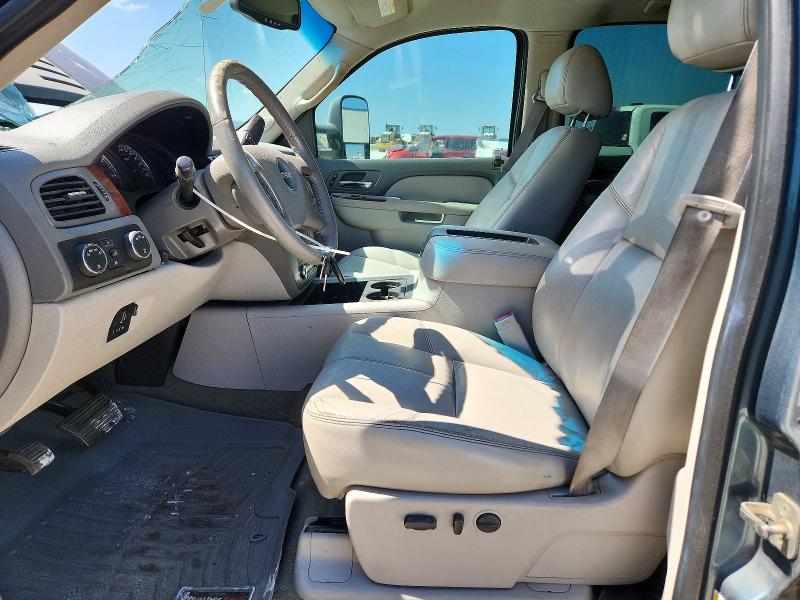 62524396 :رقم المزاد ، 1GT121C84BF262075 vin ، 2011 Gmc Sierra مزاد بيع