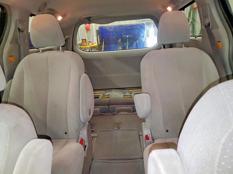 Продаж на аукціоні авто 2011 Toyota Sienna, vin: 5TDJK3DC1BS014512, номер лоту: 61003846