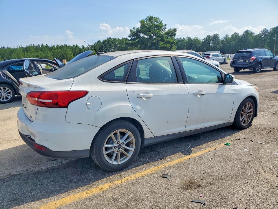 2017 Ford Focus მანქანა იყიდება აუქციონზე, vin: 1FADP3F28HL278555, აუქციონის ნომერი: 61386786