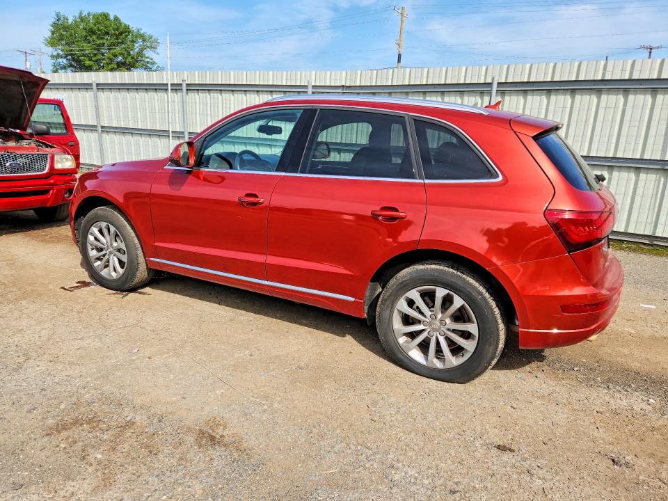 61135816 :رقم المزاد ، WA1LFAFP7EA007898 vin ، 2014 Audi Q5 مزاد بيع