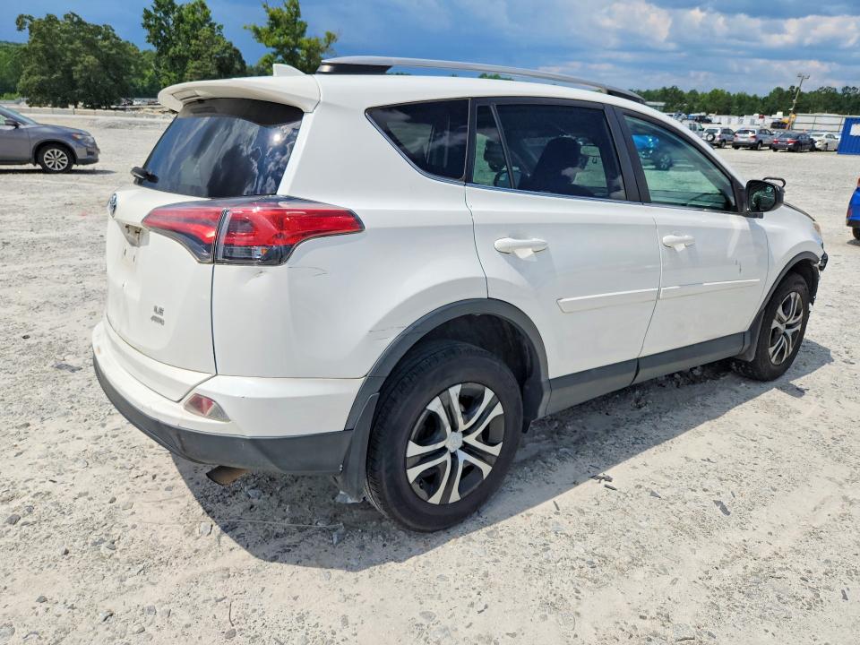 61436616 :رقم المزاد ، 2T3BFREV0JW748941 vin ، 2018 Toyota Rav4 مزاد بيع