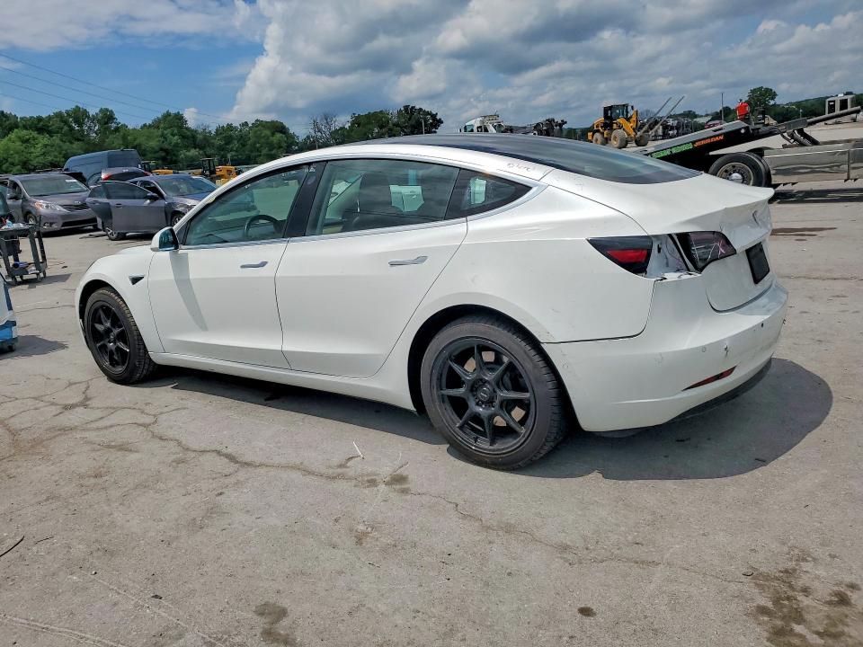 59185896 :رقم المزاد ، 5YJ3E1EA4KF337524 vin ، 2019 Tesla Model 3 مزاد بيع