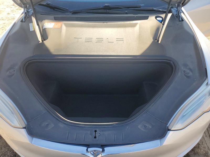 Продажа на аукционе авто 2016 Tesla Model S, vin: 5YJSA1E2XGF152546, номер лота: 62607746