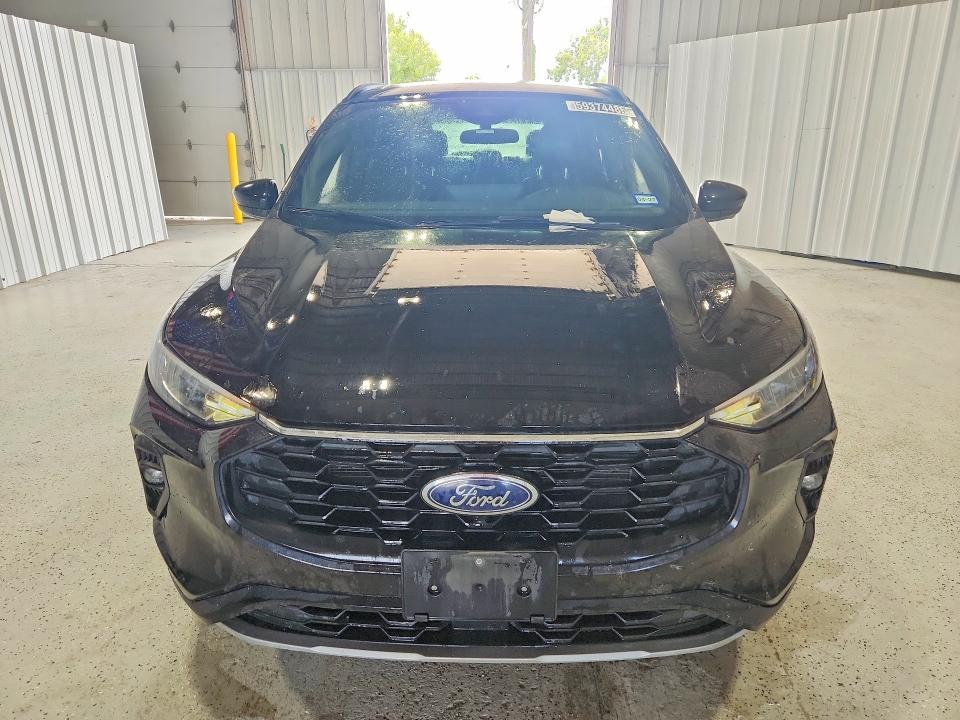 Продажа на аукционе авто 2023 Ford Escape, vin: 1FMCU9NA9PUA31625, номер лота: 59374486
