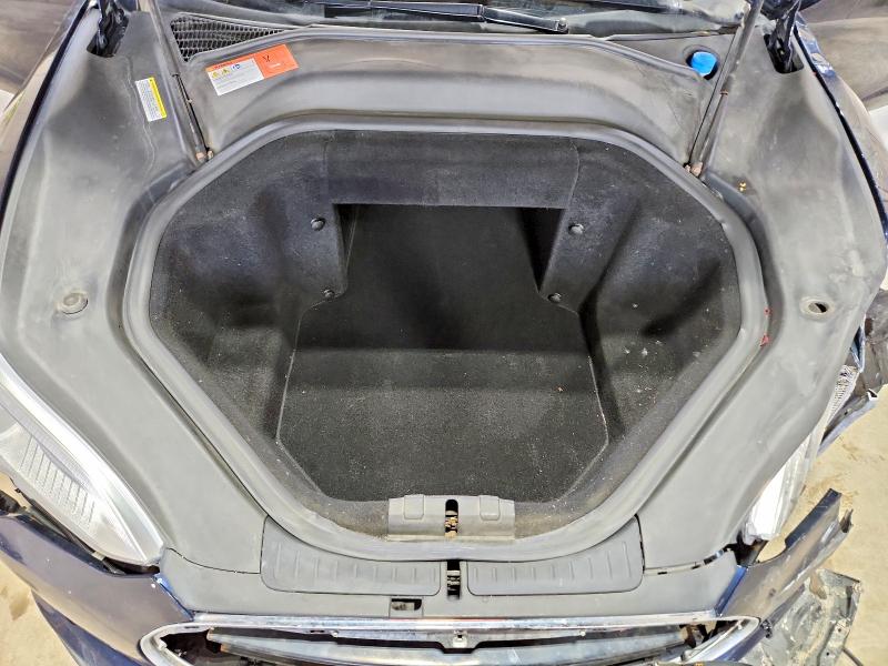 Продажа на аукционе авто 2014 Tesla Model S, vin: 5YJSA1H1XEFP36428, номер лота: 60308396